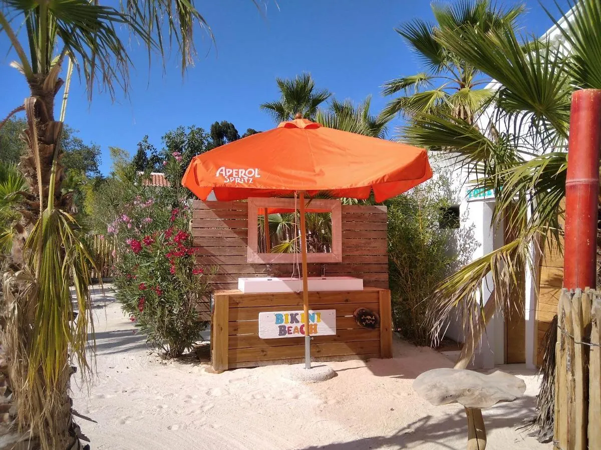 Costa Ba-Hia